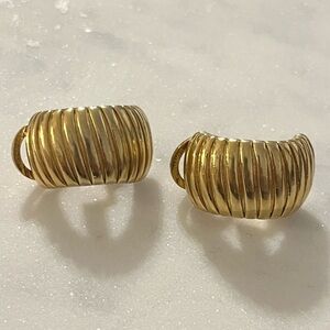 Vintage Premier Designs Gold Tone Thick Hoops Clip On Earrings
